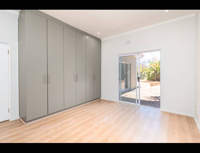 4 BEDROOM HOUSE SOLD IN FLAMINGO VLEI